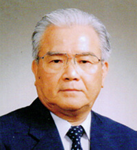  金山良治　社長