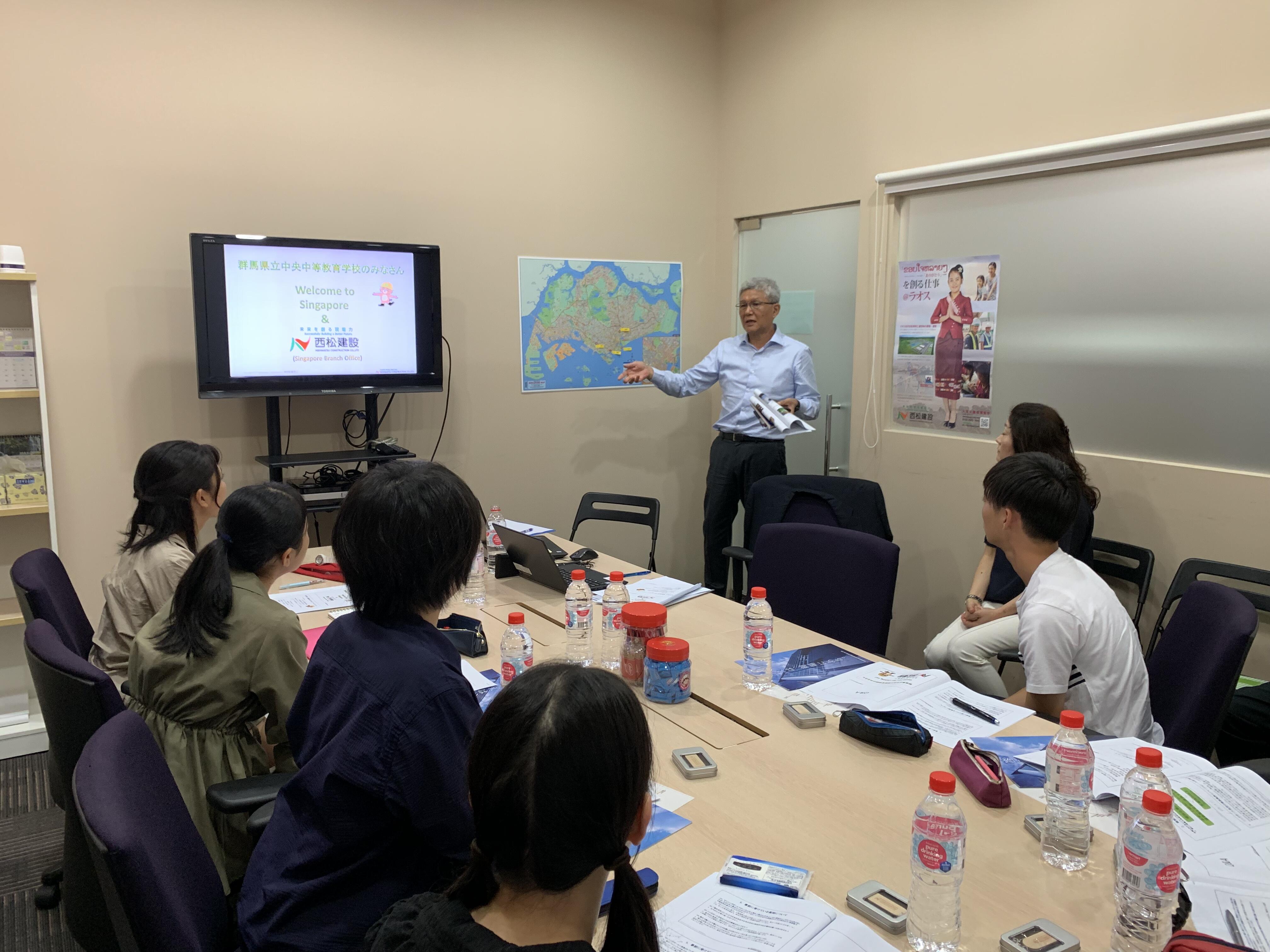 201910111企業研修1.jpg